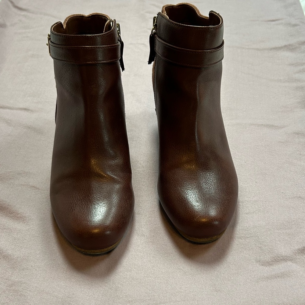 DrScholls wedge bootie